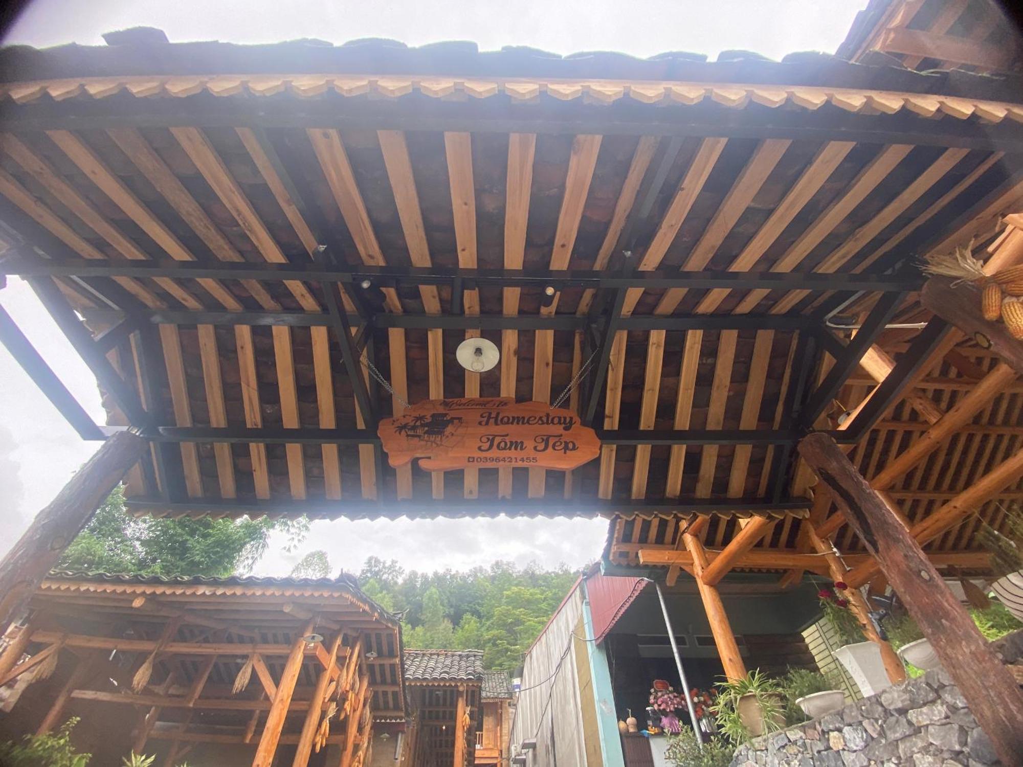 Tom Tep Homestay Ha Giang Buitenkant foto